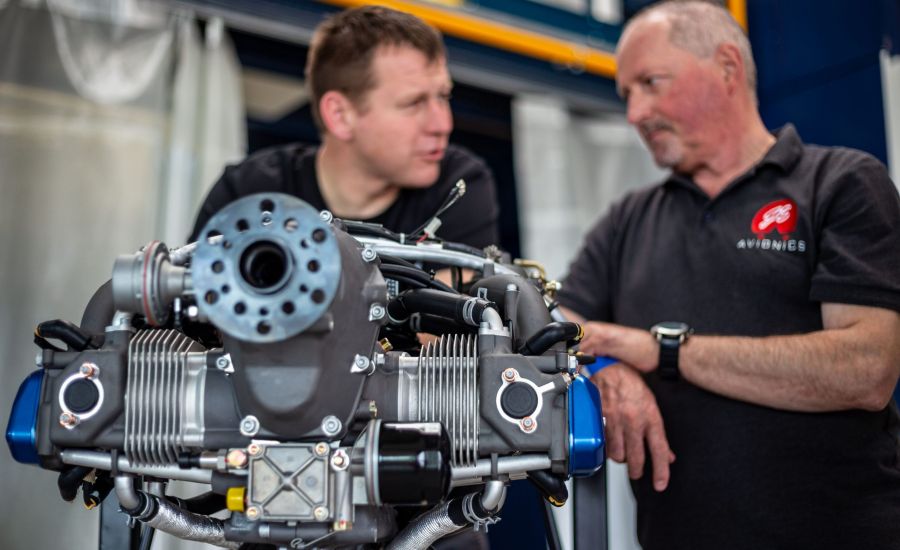 Alto ULM Annecy France - Moteur Rotax 912S et moteur Zongshen C100